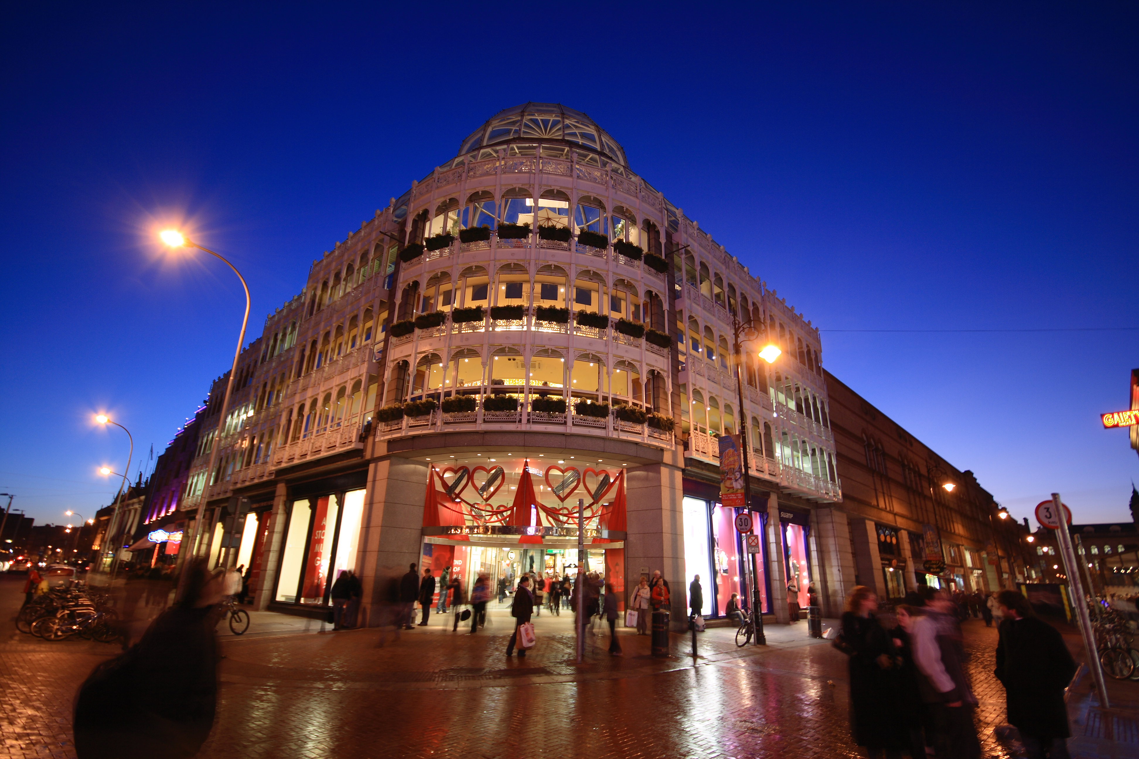Irish Web Shoppers Ready For Christmas But First The Parties The 