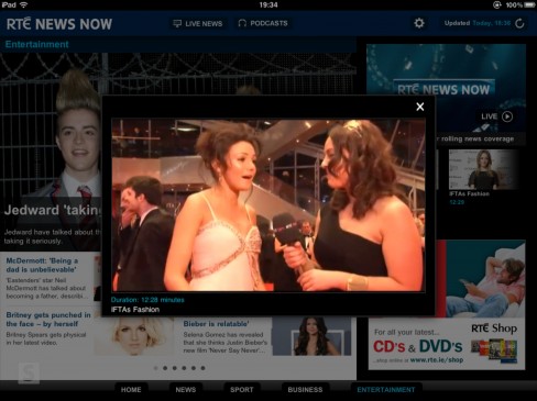 RTÉ News Now app for iPad video content overlay