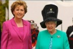 The Queen gets into the spirits of things. From @kelvinwins