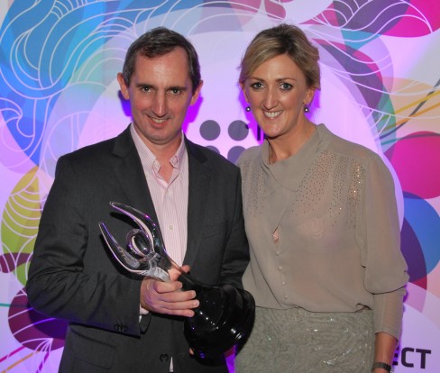 Jerry Kennelly, pictured with Joan Mulvihill, announced as Overall Net Visionary 2011 by Irish Internet Association
