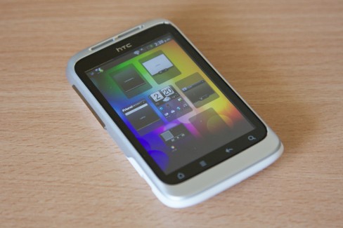 HTC Sense overview screen