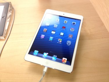 Apple's 7.9-inch iPad Mini